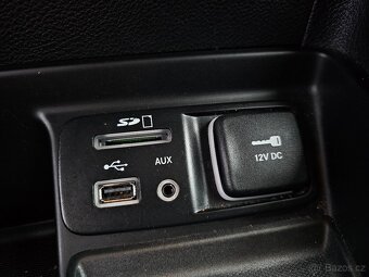 JEEP CHEROKEE 2016 3.2 V6 202kW LATITUDE,NAJETO 100 000KM - 15