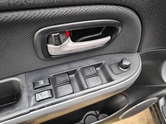 suzuki grand vitara 2,0i - 15