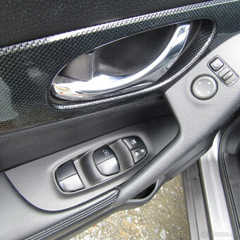 NISSAN X-Trail III 1,6 dCi 96kw, 4x4, 4WD, SUPER VÝBAVA - 15