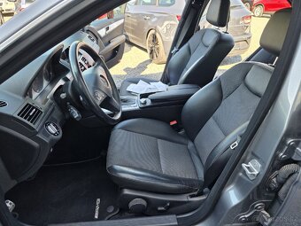 Mercedes-Benz Třídy C 220CDI AMG Avantgarde automat - 15