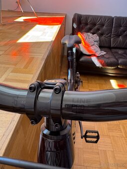 Trek Slash 9.8 XT XL Full Carbon 2022 Model TOP STAV - 15