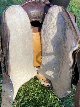 Westernové sedlo americké , nutná oprava - 15