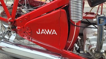 Jawa 350 ohv, rok 1936, odkryté ventily - 15