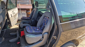 Ford Galaxy 1,9TDI 96kw PO VELKEM SERVISU - 15