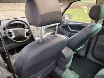 Prodám Ford S-Max 2.0TDCI 103Kw r.v.2006 tažné,panorama - 15