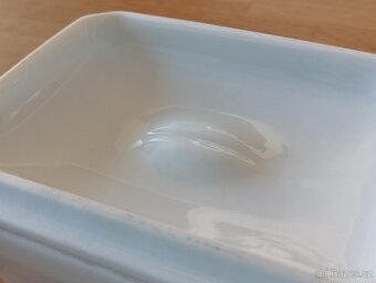 PORCELÁNOVÁ ZAPÉKACÍ DÓZA - 15