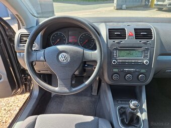 Volkswagen Golf 1.4i 16V 55KW Comfort, Nový servis - 15