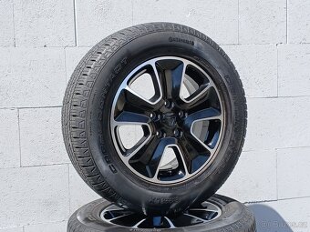 Pěkná letní orig alu kola Dacia Duster 215/65/16 vzorek 7mm - 15