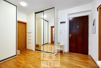 Pronájem, Byty 2+kk, o velikosti 56m²  a sklepní koje 5,3m² - 15