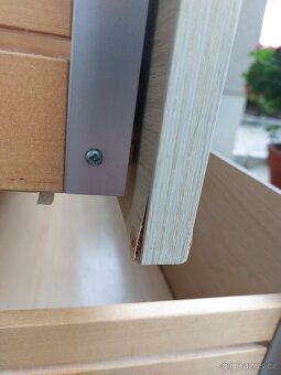 Umyvadlová skříňka s umyvadlem - 15