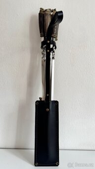 Sada ručně vyráběných špízů s vidličkou v koženém toulci - 15