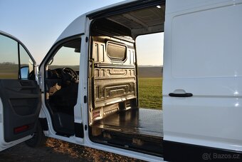 Crafter, DPH, Oboustr.dv.,1,9TDI,tažné - 15