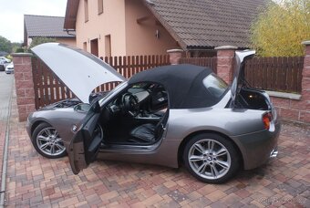 BMW Z4 2.5i (141kw) manuál, dovoz DE, XENONY, SUPER STAV - 15