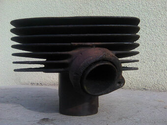 čz 125/175 476/477 - nádrž a držák oilmasteru,blatníky,válec - 15