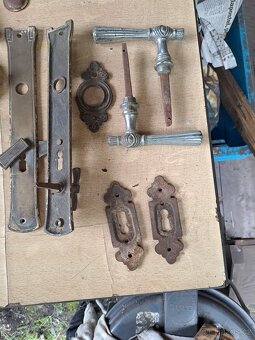 Různé staré věci. - 15