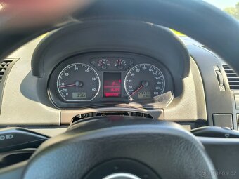 VW Polo 1.4 16V AUTOMAT (prav. servis) - 15