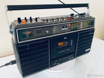 Radiomagnetofon Aiwa TPR 910, rok 1977 - 15