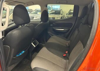 Mitsubishi L200 DCab Intense 2.2d HardTop 110 kw - 15