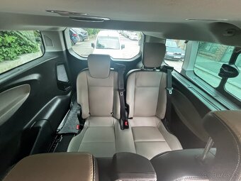 Ford Tourneo Custom 2.2tdci 114kW 8-MÍST, L2, KŮŽE, tažné - 15