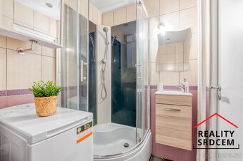 Prodej bytu v os. vlast. 2+1+prostorná lodžie/54 m2 na ul. C - 15