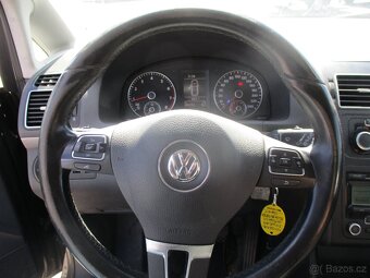 VW TOURAN 1,4CGI 110KW CNG bez koroze 05/2011 - 15