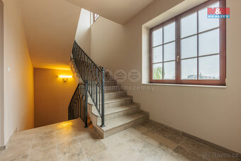 Prodej bytového domu, 895 m², Karlovy Vary, ul. Rumunská - 15