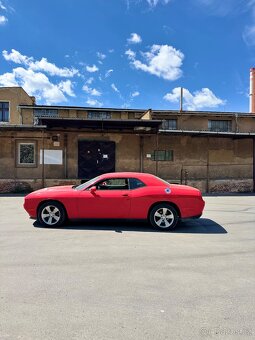 Dodge Challenger, 3.6 V6 227KW na přihlášení USA Ojeté, 2/20 - 15