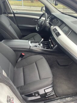 BMW 5 GT - 15