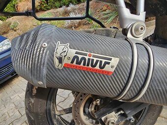 Suzuki DL1000 V-Strom - 15