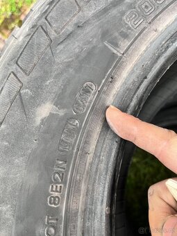 205/80 R16 104S pneu M+S Land Discovery - 15