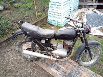 Prodám nevyužité motocykly k renovací a díly - 15