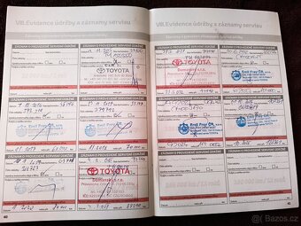 Toyota Avensis kombi automat odpočet DPH - 15