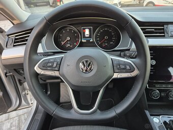 Volkswagen Passat 1.5 TSi 110kw DSG 2019 LED ZÁRUKA DPH - 15