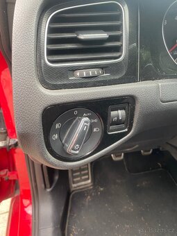 Prodám VW Golf mk7 GTI - 15