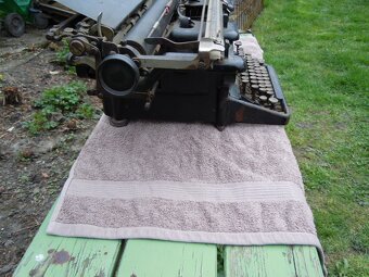 STARÝ PSACÍ STROJ  REMINGTON 12 - 15