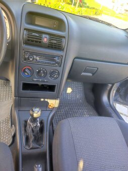Opel Astra caravan classic II 16V(AC) 160k km najeto - 15