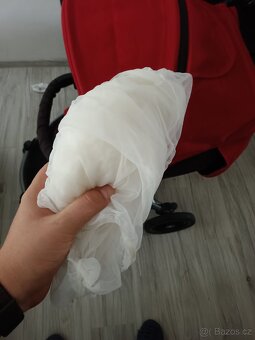 Kočárek Britax + stupátko ke kočárku - 15