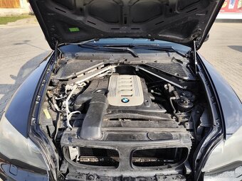 X5 E70 3.0D - 15