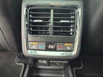 Škoda ENYAQ SPORTLINE iV 80x HEAD-UP VIRTUAL KAMERA TAŽNÉ 23 - 15