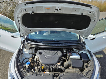 Kia Cee´d SW 1.6 GDi - 15