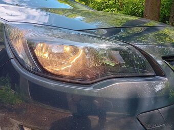 OPEL ASTRA J 1.6i 16V 2013 ČR - 15