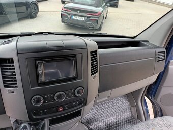 Volkswagen Crafter 2,5 TDI,9MÍST,KLIMA,KAMERA,TZ - 15