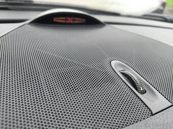 Mercedes-Benz Třídy C 180 K BI-XEN/KŮŽE/VYHŘ.SED/PDC/ALU/PC/ - 15