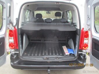 Peugeot Partner 1.6i TeePee 66kW ZADNÍ KŘÍDLA TAŽNÉ Z - 15