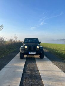 Jeep Wrangler 3,8l 146kW Sahara EU verze - 15