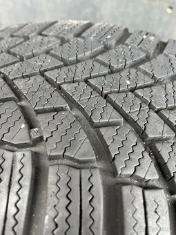 Alu. škoda octavia LYRA 5x112 205/55/17 - 15