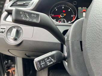 VW Passat VARIANT 2.0 TDi 103kW DSG r.v. 2013 - 15