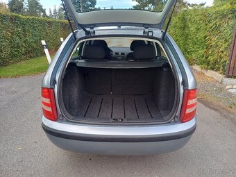 Benzínová Škoda Fabia 1.4 FACELIFT - 15