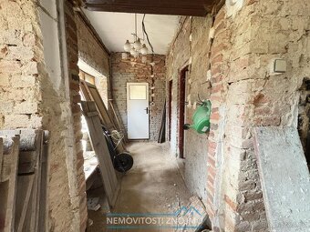 Rodinný dům s velkou zahradou a potenciálem rekonstrukce | L - 15