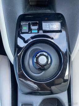 Nissan LEAF e+Connecta 62 kWh 2022 - 15